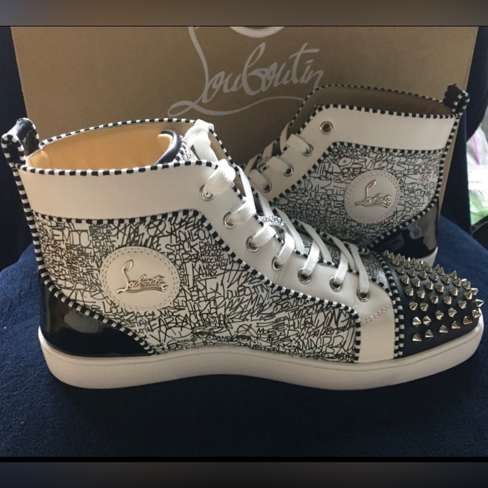 Men's Signature black & white Spike's. Size 45 (US 12) - worn 2 times